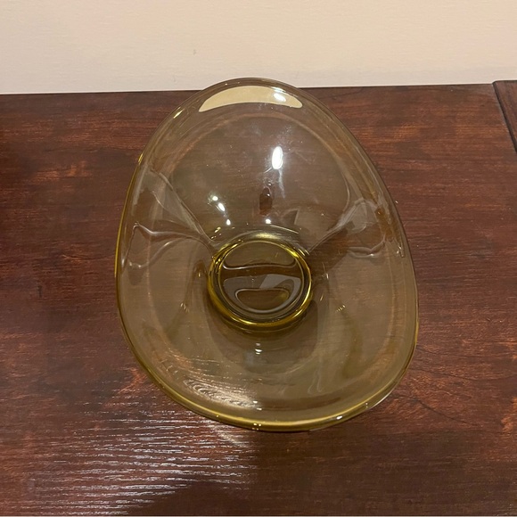 Vintage Free form Citron Olive Oblong Glass Bowl - Picture 4 of 9